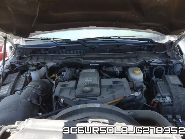 3C6UR5DL8JG278352 фото 8