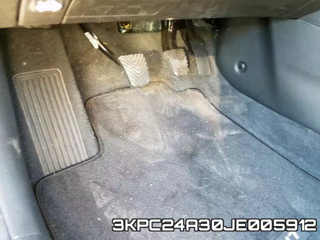 3KPC24A30JE005912 фото 10