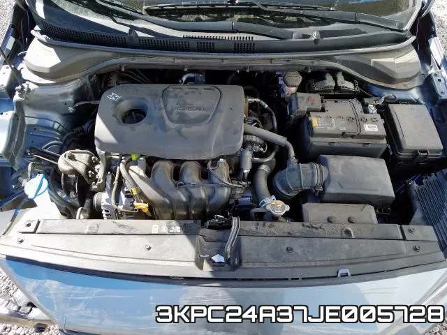 3KPC24A37JE005728 фото 8