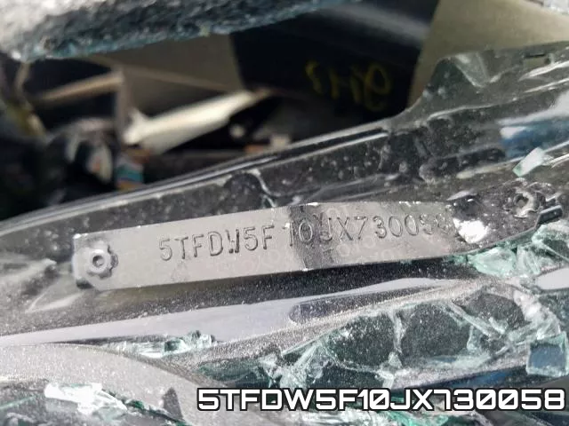 5TFDW5F10JX730058 фото 2