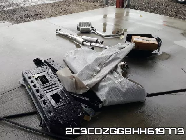 2C3CDZGG8HH619773 фото 10