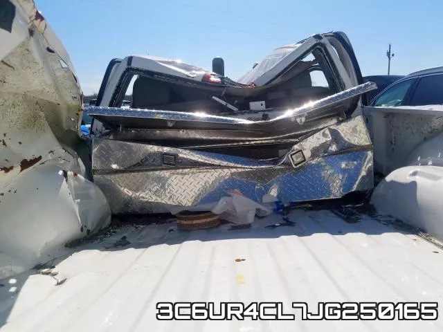 3C6UR4CL7JG250165 фото 10