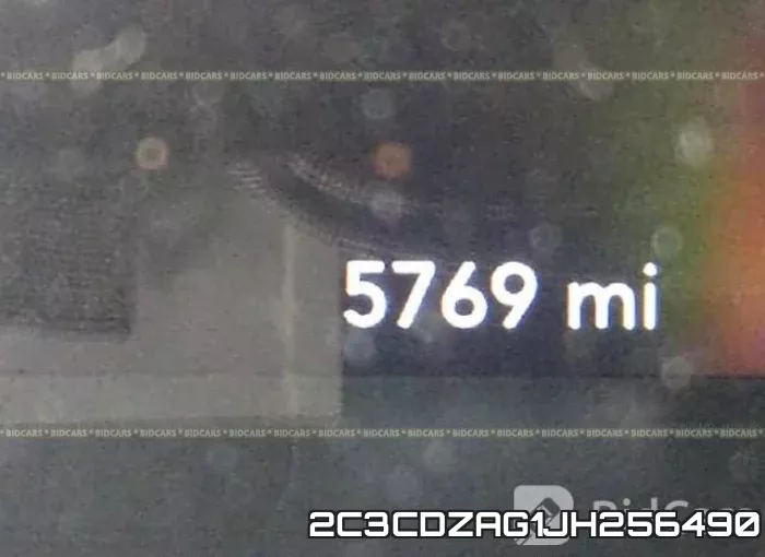 2C3CDZAG1JH256490 фото 8