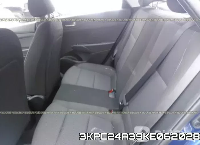 3KPC24A39KE062028 фото 9