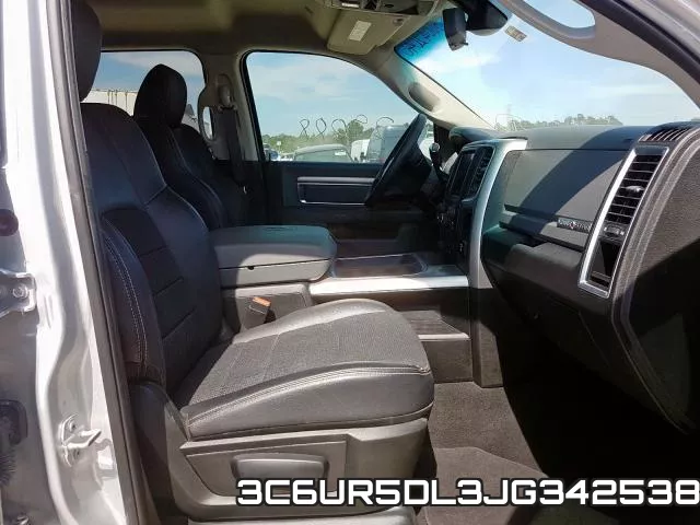 3C6UR5DL3JG342538 фото 6