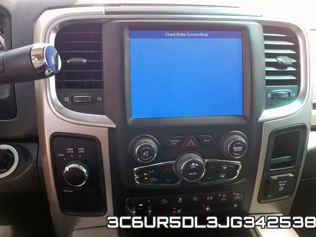 3C6UR5DL3JG342538 фото 10