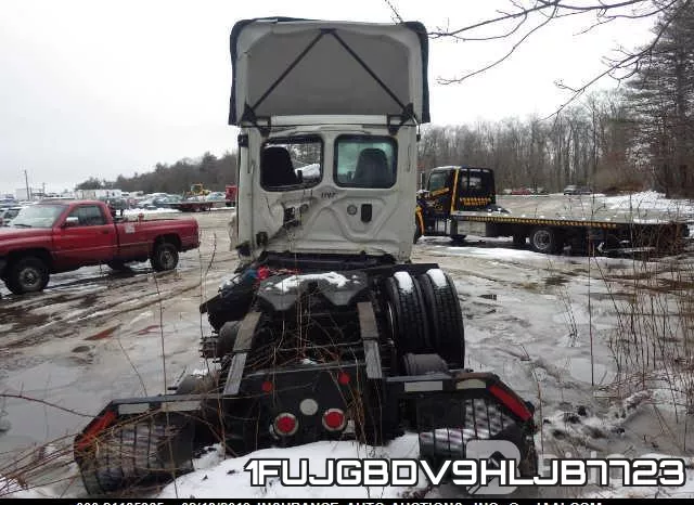 1FUJGBDV9HLJB7723 фото 9