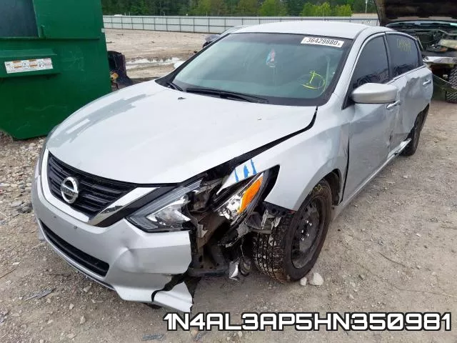 1N4AL3AP5HN350981 фото 3