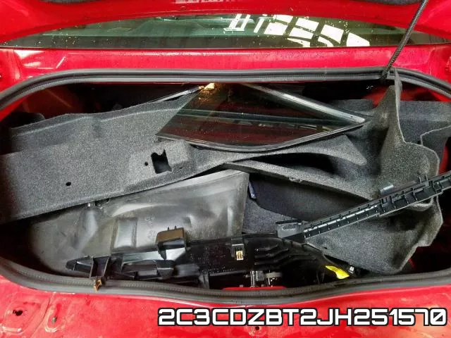 2C3CDZBT2JH251570 фото 10