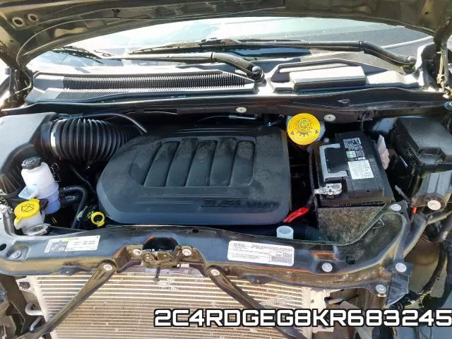 2C4RDGEG8KR683245 фото 8