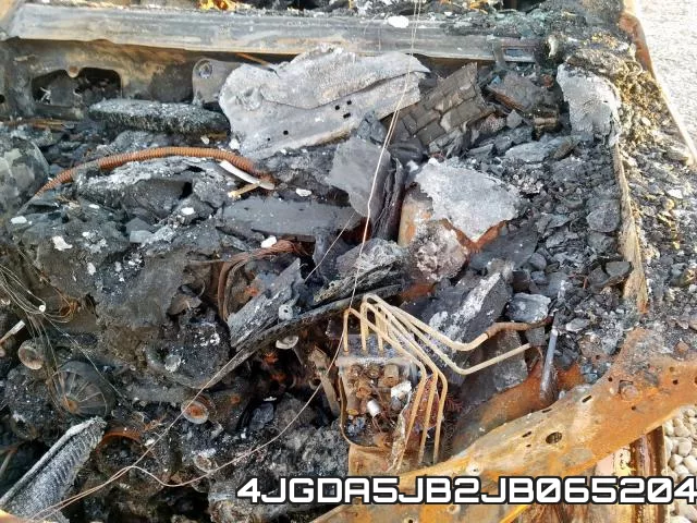 4JGDA5JB2JB065204 фото 8