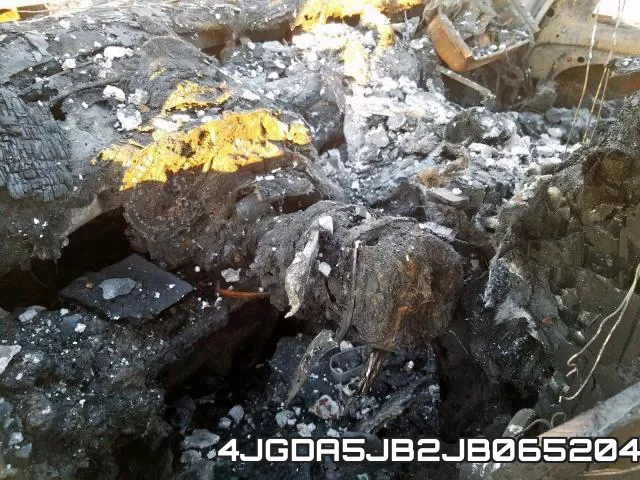 4JGDA5JB2JB065204 фото 9