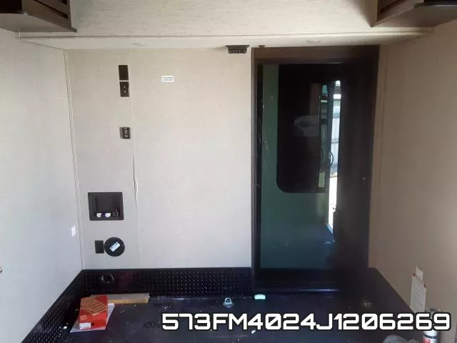 573FM4024J1206269 фото 10