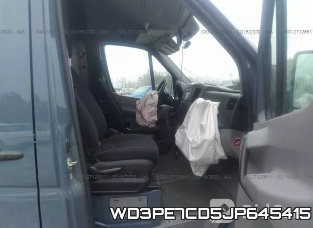 WD3PE7CD5JP645415 фото 6