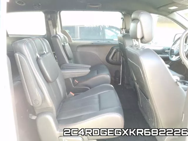 2C4RDGEGXKR682226 фото 7