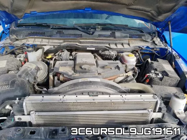 3C6UR5DL9JG191611 фото 8