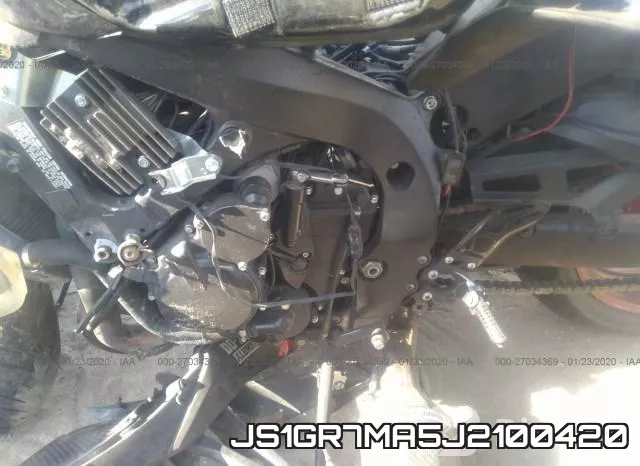 JS1GR7MA5J2100420 фото 10
