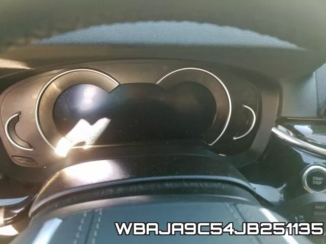 WBAJA9C54JB251135 фото 9