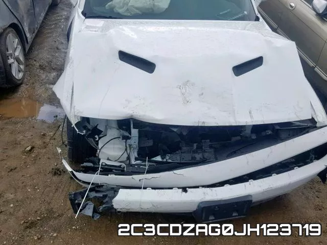 2C3CDZAG0JH123719 фото 8