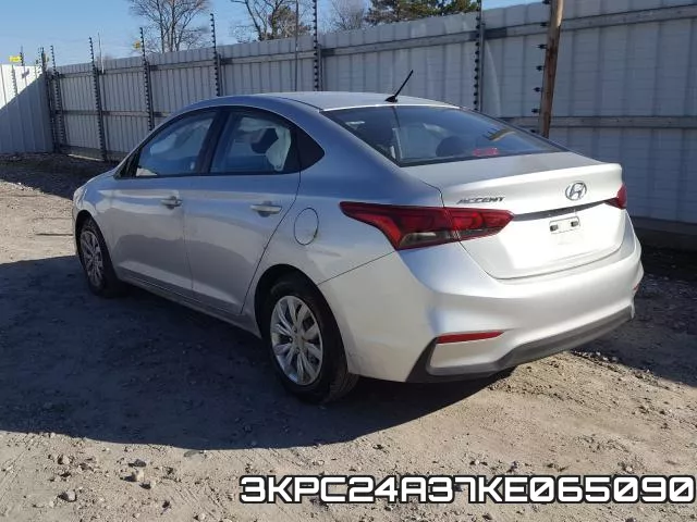 3KPC24A37KE065090 фото 4