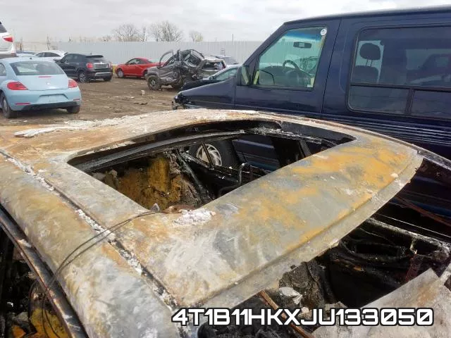 4T1B11HKXJU133050 фото 2