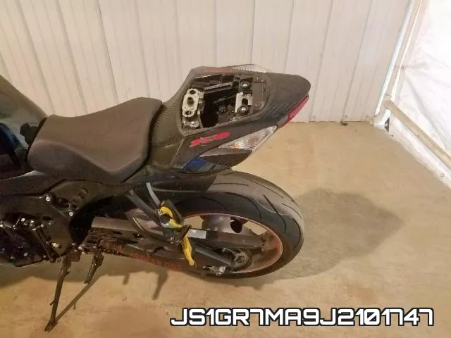 JS1GR7MA9J2101747 фото 10