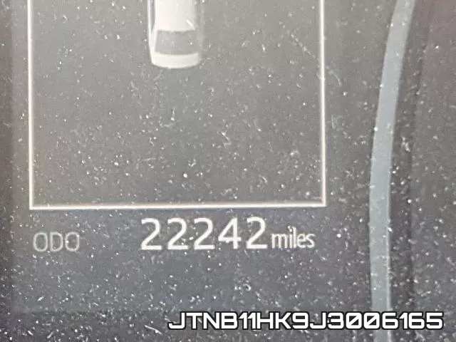 JTNB11HK9J3006165 фото 9