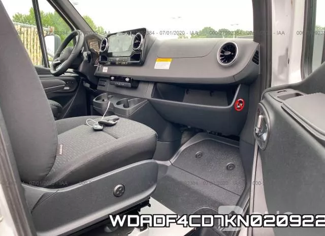 WDADF4CD7KN020922 фото 6