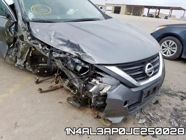1N4AL3AP0JC250028 фото 10