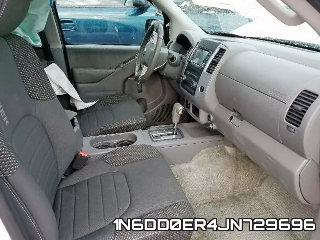 1N6DD0ER4JN729696 фото 6
