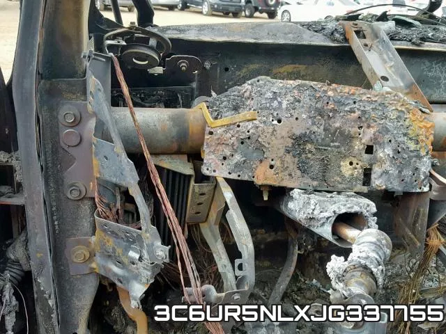 3C6UR5NLXJG337755 фото 9