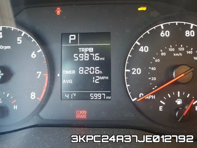 3KPC24A37JE012792 фото 9
