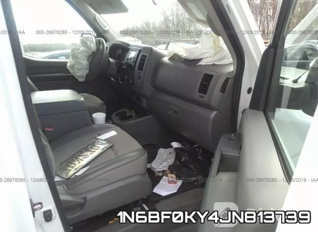 1N6BF0KY4JN813739 фото 6