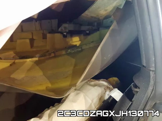 2C3CDZAGXJH130774 фото 7