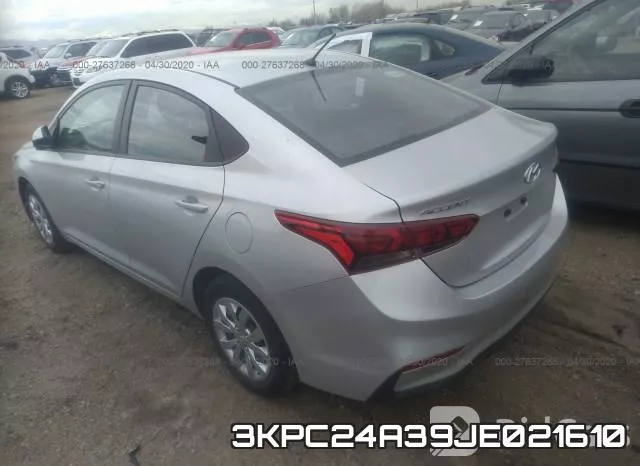 3KPC24A39JE021610 фото 4