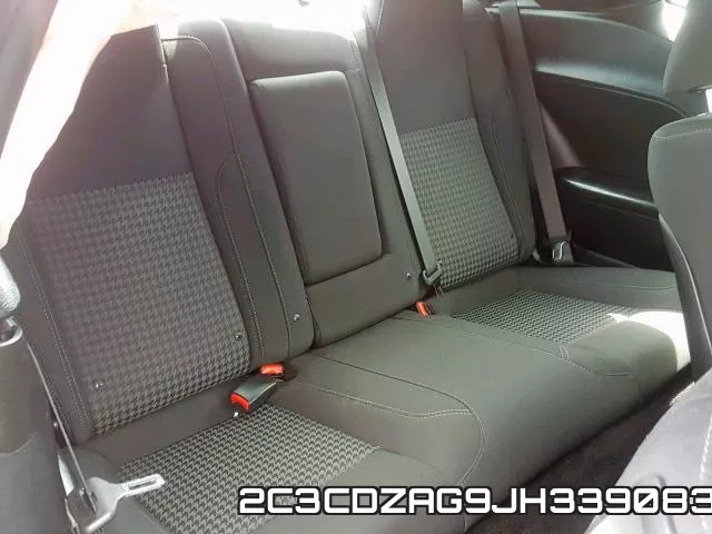 2C3CDZAG9JH339083 фото 7