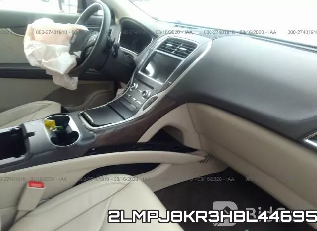2LMPJ8KR3HBL44695 фото 6