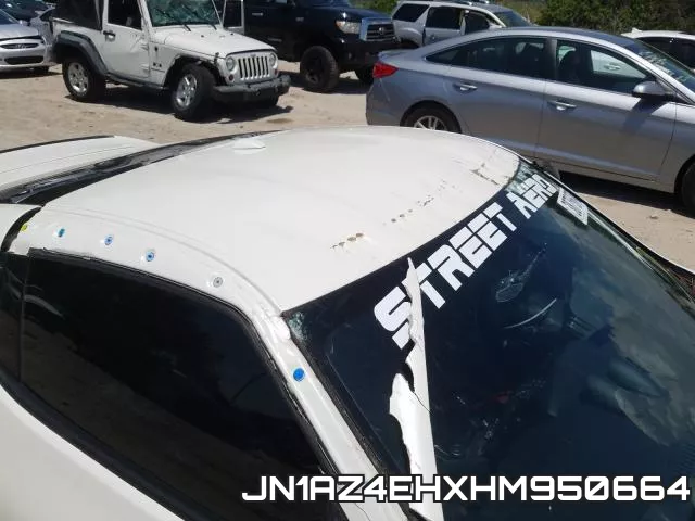 JN1AZ4EHXHM950664 фото 10