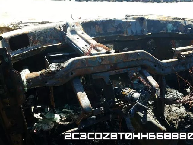 2C3CDZBT0HH658880 фото 9