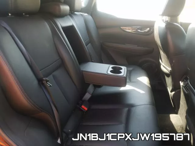 JN1BJ1CPXJW195787 фото 7