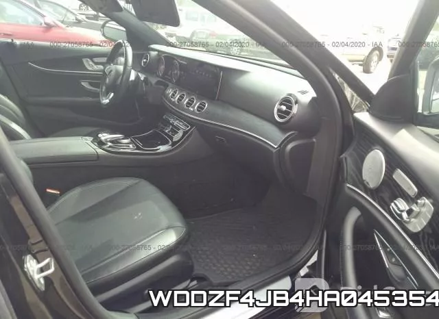 WDDZF4JB4HA045354 фото 6