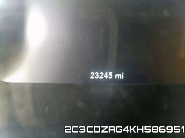 2C3CDZAG4KH586951 фото 9