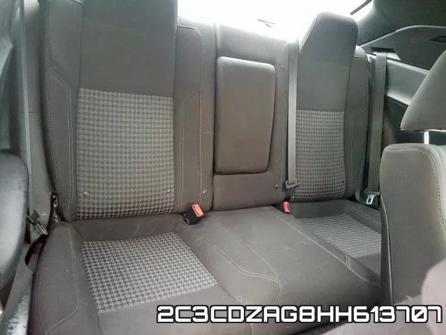 2C3CDZAG8HH613707 фото 7