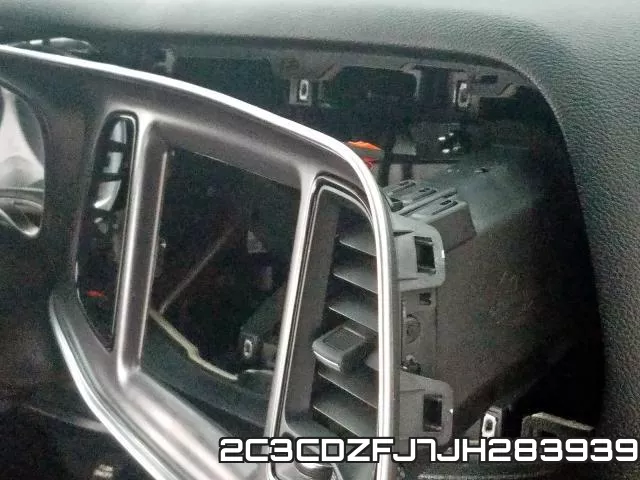 2C3CDZFJ7JH283939 фото 10