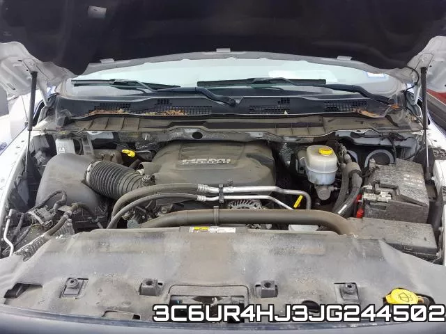 3C6UR4HJ3JG244502 фото 8
