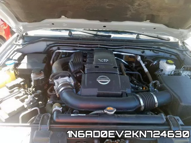 1N6AD0EV2KN724630 фото 8