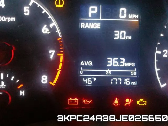 3KPC24A38JE025650 фото 9