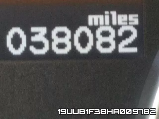 19UUB1F38HA009782 фото 9