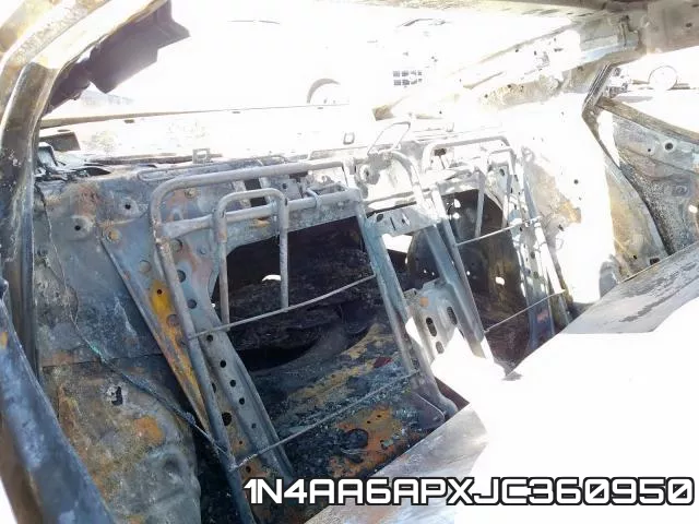 1N4AA6APXJC360950 фото 2