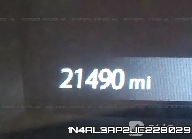 1N4AL3AP2JC228029 фото 8